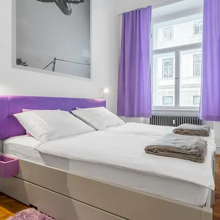 Munda House Apartment *